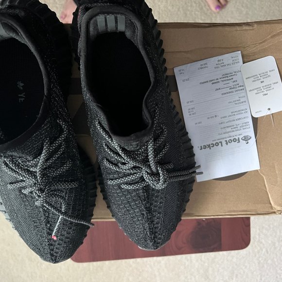 Yeezy Boost 350 V2 Black/Static REFLECTIVE - Size 9 main image 10